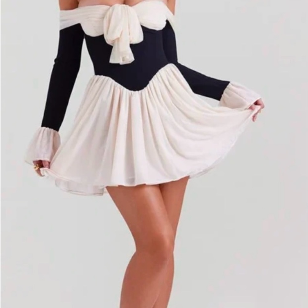 Chic Off-Shoulder Dress with Cream Skirt